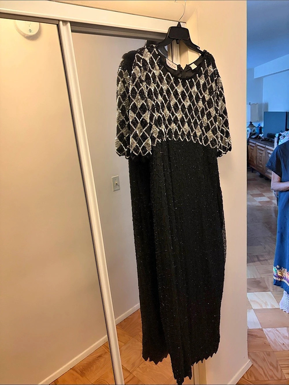 Lawrence Kazar Sequin Maxi Dress in Black & Silver Size Medium Like New